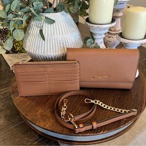 Michael Kors Jet Set Saffiano Crossbody with detachable Strap (tan) and Wallet